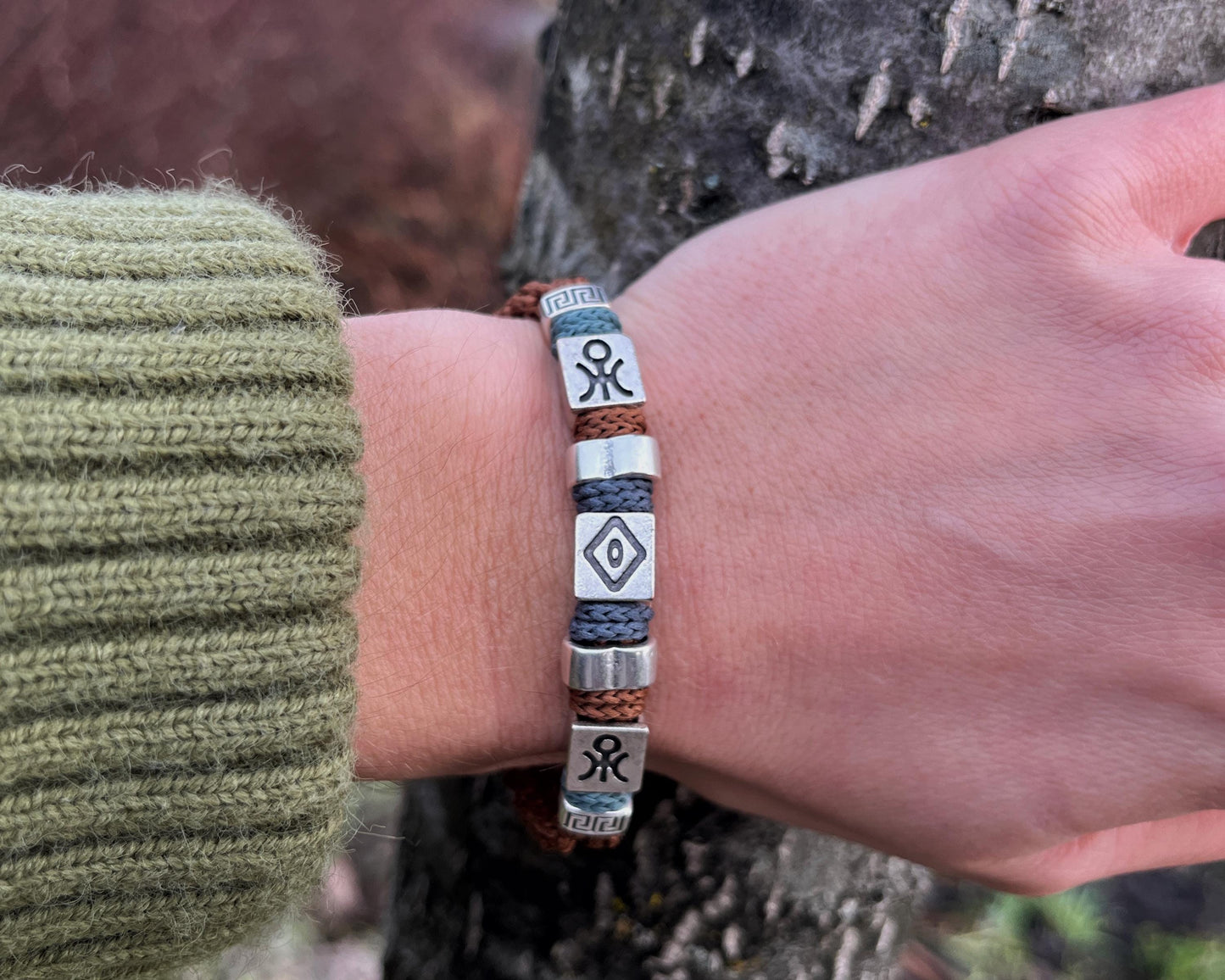 BRANSOLETKA ETNICZNA AIMVISION