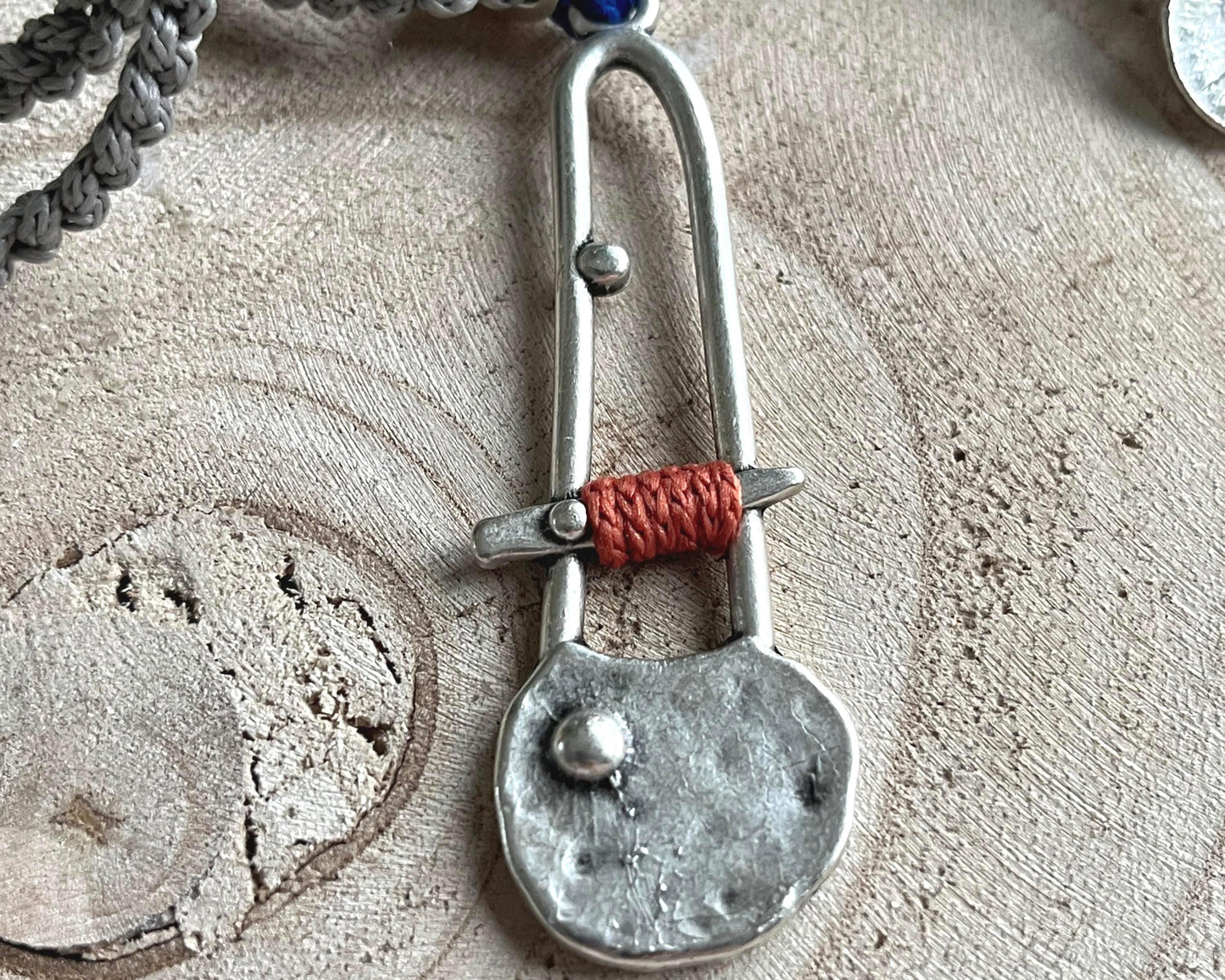 NASZYJNIK MIGHTY SHIELD