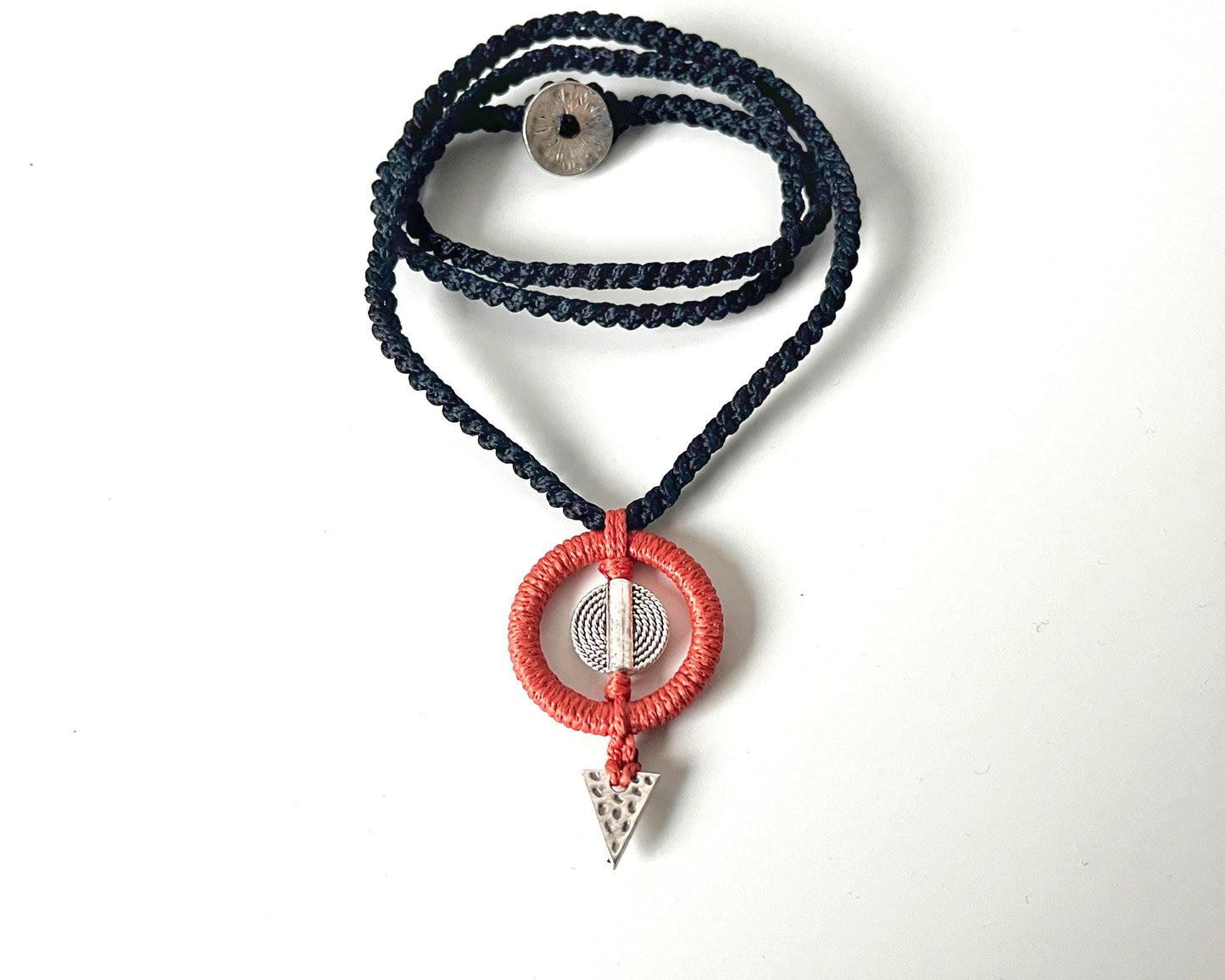 NASZYJNIK ETNO HIDDEN POWER